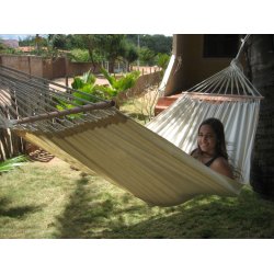 Naturhvid h&aelig;ngek&oslash;je med tv&aelig;r st&aelig;nger