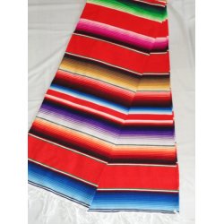 Mexico tepper i tradisjonelle fargerike nyanser